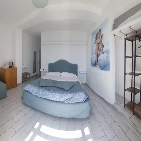 克劳迪奥住宿加早餐酒店 康加德马里尼